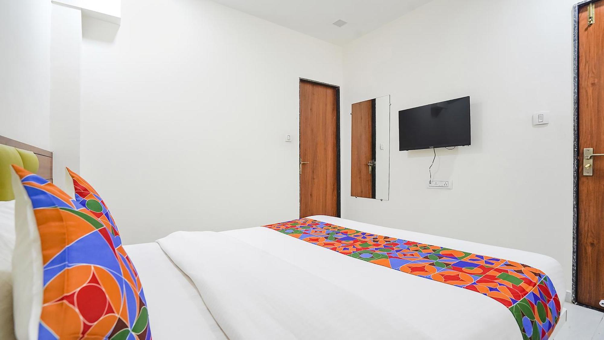 Fabhotel Vishala In Amhedabad Dış mekan fotoğraf