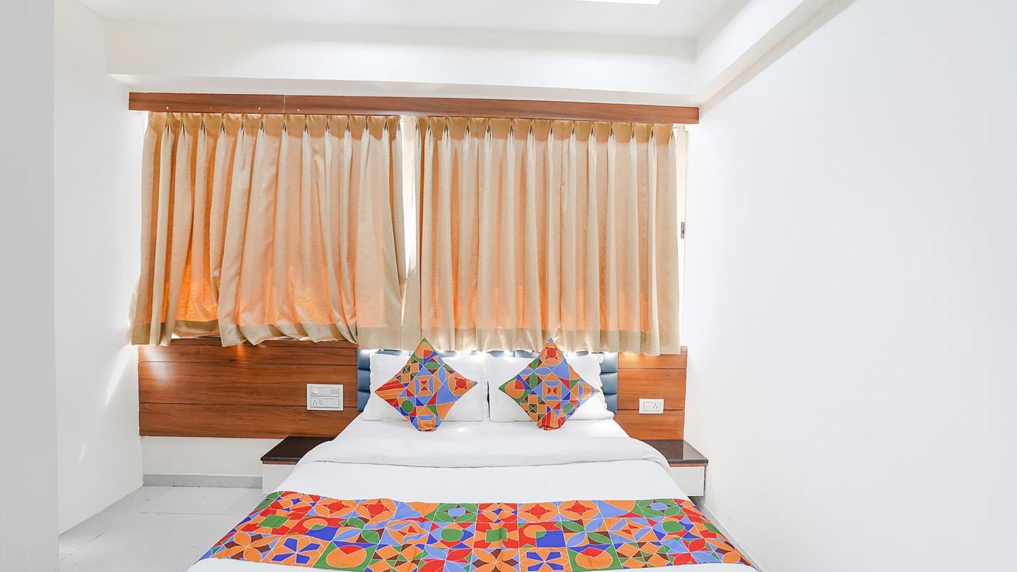Fabhotel Vishala In Amhedabad Dış mekan fotoğraf