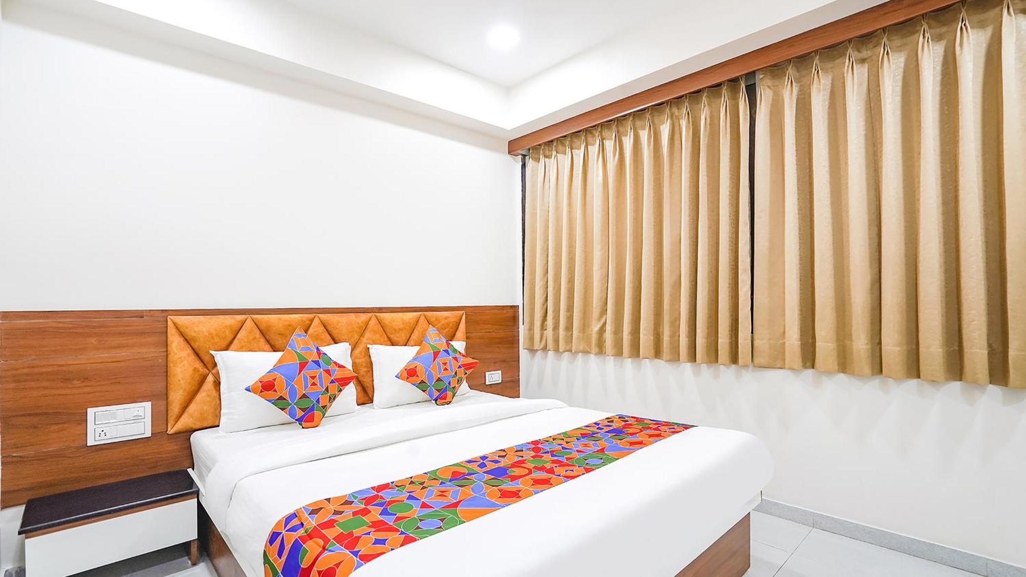 Fabhotel Vishala In Amhedabad Dış mekan fotoğraf