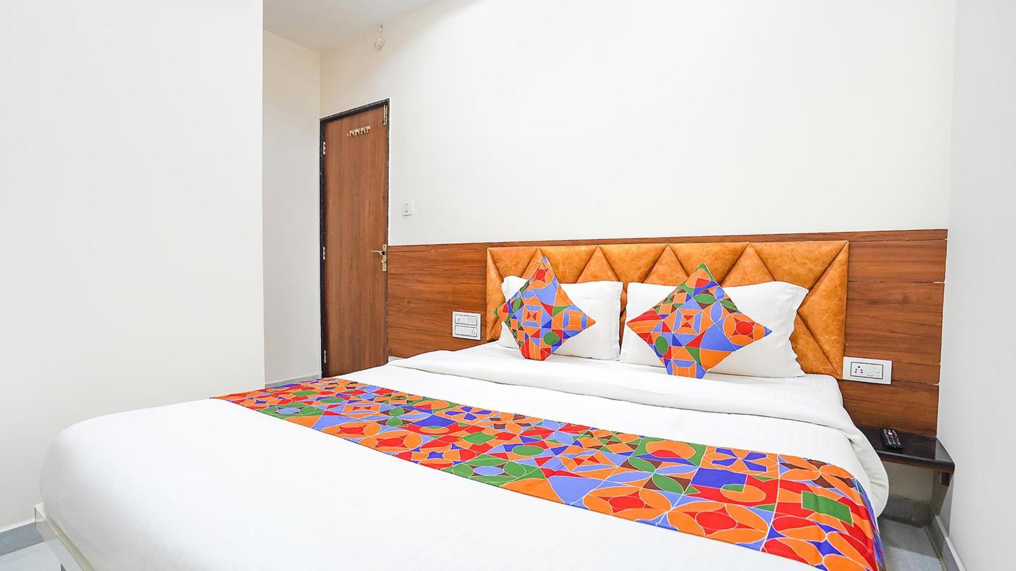 Fabhotel Vishala In Amhedabad Dış mekan fotoğraf